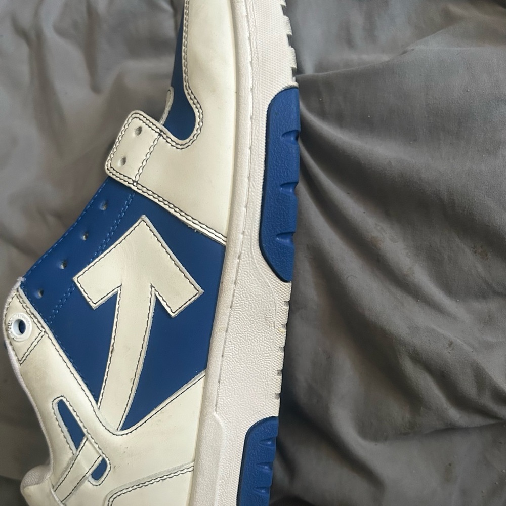 Off-White Men's Sneakers in Blue and White